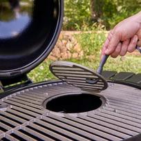 grilis - Anglinis lauko grilis Kamado Char-Griller Akorn - 14 nuotrauka
