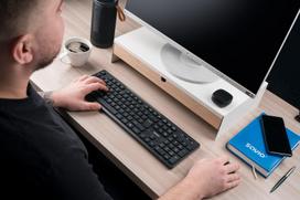 biurai - Savio KB-02 Belaidė Klaviatūra Namams/Biurui USB QWERTY Juoda (Black) - 4 nuotrauka