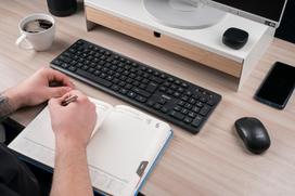 biurai - Savio KB-02 Belaidė Klaviatūra Namams/Biurui USB QWERTY Juoda (Black) - 11 nuotrauka