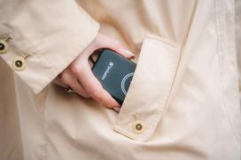 magnetinis power bank - Verbatim Charge 'n' Go Magnetic Wireless Power Bank 10000mAh Black - 2 nuotrauka