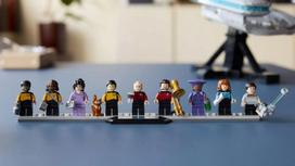 lego icons - LEGO Icons Star Trek: U.S.S. Enterprise NCC-1701-D 10356 - 14 nuotrauka