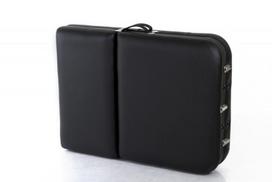 juodas sulankstomas staliukas - Sulankstomas masažo stalas Restpro Vip 3 Black - 4 nuotrauka