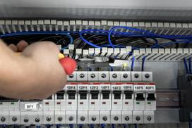 daugiafunkcines reples - Wiha Daugiafunkcinės replės elektrikams 8in1 225mm W45705 - 9 nuotrauka