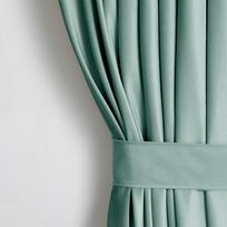Naktinė užuolaida Restilo Velvet, mėtinė (mint) sp., 140 cm x 245 cm