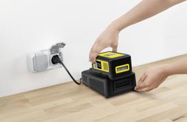 akumuliatoriaus starteris - Akumuliatoriaus ir kroviklio komplektas KARCHER 18V, 5Ah - 3 nuotrauka