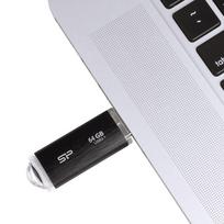 atmintukas 64gb usb 3.0 - Silicon Power | Blaze B02 | 64GB | USB 3.0 | Black | SP064GBUF3B02V1K - 5 nuotrauka