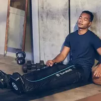 masazuoklis kojoms - Kompresinis masažuoklis Therabody RecoveryAir JetBoots M, juoda - 7 nuotrauka