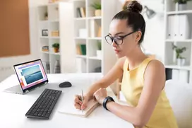 2 4 ghz klaviatura - Dell KB500 Juodas (Black) Belaidė Klaviatūra QWERTZ - 3 nuotrauka