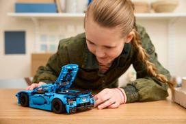 lego chevrolet - LEGO Technic Chevrolet Corvette Stingray mėlynas (Blue) 42217 - 5 nuotrauka