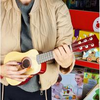 vaikiskos gitaros - Medinė gitara vaikams, raudona, 21 coliai, 6 stygos, Viga - 8 nuotrauka