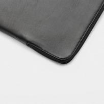 macbook leather sleeve - Trunk Leather Sleeve for MacBook 16" Juoda (Black) - 3 nuotrauka