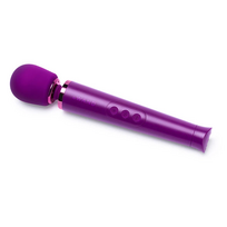 vibracinis masazuoklis - Le Wand Petite įkraunamas vibruojantis masažuoklis - violetinis (Purple) - 3 nuotrauka