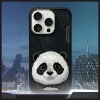 apple iphone 3 telefonas - Nimmy Apple iPhone 16 Pro 6.3" dėklas telefonui juodos spalvos Big Eyed Pet 2.0 Panda - 3 nuotrauka
