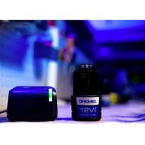 dremel 8240 - Dremel Bosch B12V30-01 12V Li-Ion akumuliatorius 3Ah (8240) - 2 nuotrauka