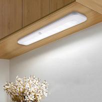 led sviestuvas baterijomis - Aptel Pakabinamas LED lauko šviestuvas su saulės baterija - 4 nuotrauka