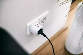 ismanusis skaitiklis - Brennenstuhl XS01 Išmanusis kištukas su energijos skaitikliu 3680 W Balta (White) - 5 nuotrauka