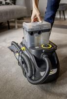 akumuliatorinis karcher siurblys - Karcher Puzzi 2/1 Bp - 14 nuotrauka