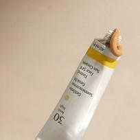 kremai nuo saules spf 30 - Dr. Hauschka Tinted Face Sun Cream SPF30 atspalvį suteikiantis veido kremas nuo saulės - 40 ml. - 4 nuotrauka