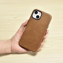 iphone 14 leather case - iCarer Oil Wax Premium Leather Case iPhone 14 Plus Magnetinis odinis dėklas su MagSafe - Rudas (Brown) - 7 nuotrauka