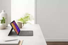 ipad air 4 deklas - Logitech Folio Touch Keyboard Case with Trackpad for iPad Air (4th/5th Gen) & iPad Air 11" M2 Gen. (2024) Oxford Grey (Pilka) - 6 nuotrauka
