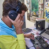 dj ausines - Hercules HDP DJ45 Juodas (Black) - 3 nuotrauka