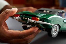 lego icons - LEGO Icons Jaguar E-Type 11381 - 12 nuotrauka