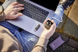 10000 power bank - Intenso F10000, 10000mAh, violetinė - 9 nuotrauka