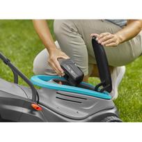 gardena baterija - Gardena PowerMax 32/18V P4A, 32 cm - 7 nuotrauka