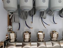 kolektoriaus pavaros - Hismart Grindinio šildymo kolektorius 6 kontūrų su terminėmis pavaromis NC AC230V - 2 nuotrauka