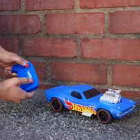 hot wheels rc - Mattel Hot Wheels RC automodelis Rodger Dodger, Mėlyna (Blue) - 7 nuotrauka
