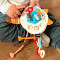 zaisliukas lape - Woopie Baby Montessori sensorinis žaislas-kramtukas-barškutis, lapė - 5 nuotrauka