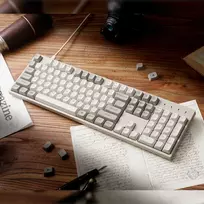 retro - Keychron C2 Pro 8K, Keychron Super Raudona (Red), Retro, US - 3 nuotrauka