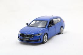 skoda - MSZ Automobilis Škoda Superb Combi iV, 1:43 - 5 nuotrauka