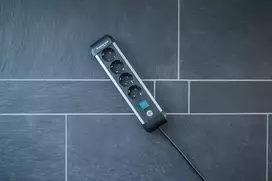 brennenstuhl premium line - Brennenstuhl 1391030400 Ilgintuvas 4-ioms išvestims 1.8m Juodas/Sidabrinis (Black/Silver) - 9 nuotrauka