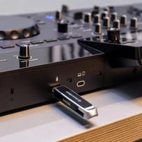dj dj - AlphaTheta XDJ-AN - 3 nuotrauka