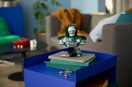 lego super heroes - LEGO Marvel Super Heroes Doctor Doom Bust 76345 - 11 nuotrauka