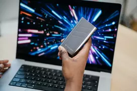 ssd 1tb diskas - Verbatim TurboMetal SSD 1TB USB4 USB-C pilkos spalvos 32021 - 7 nuotrauka