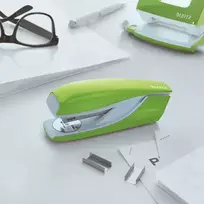 segiklis - Leitz NeXXt 55021054, 30 sheets, Green, P3 24/6 (100 ST) oder 26/6 (140 ST), Metal, Plastic, Top, 42 mm - 7 nuotrauka
