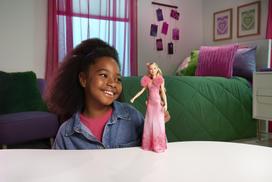 mattel wicked - Mattel Dainuojanti Glinda kolekcinė lėlė iš WICKED, Rožinė (Pink) ZA6068 - 2 nuotrauka
