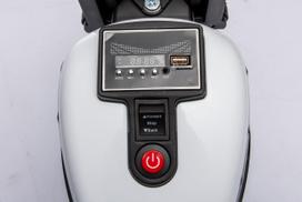 vaikiskas elektrinis paspirtukas - Elektrinis motociklas Chopper FASTER, White - 13 nuotrauka
