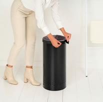 skalbiniu deze - Brabantia Skalbinių krepšys 35l Brabantia su juodu dangteliu baltos spalvos - 5 nuotrauka