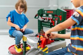 meistro stalas zaislinis - Klein Bosch Workshop Set 8574 - 6 nuotrauka