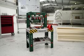 meistro stalas zaislinis - Klein Bosch Workshop Set 8574 - 8 nuotrauka