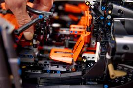 polska - LEGO Technic Koenigsegg Sadair's Spear Megacar 42232 - 8 nuotrauka