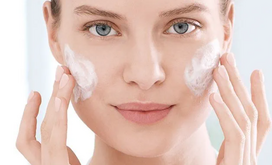 vitaminas d - EUCERIN šveitiklis į aknę linkusiai odai DERMOPURE, 100 ml - 4 nuotrauka