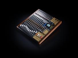 audi - Tascam MODEL 16 audio mixer 16 channels 20 - 30000 Hz Black, Gold, Wood - 8 nuotrauka