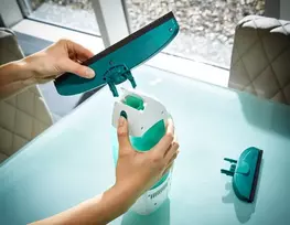 elektrinis langu valytuvas leifheit - Leifheit Vacuum Window Cleaner Dry&Clean With Window Washer And Handle 43cm - 2 nuotrauka