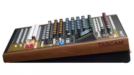 tascam - Tascam Model 12 12 kanalų Juodas (Black) - 3 nuotrauka