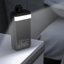 power bank 30000mah - Wozinsky W8-W, 30000mAh, 30W, 2xUSB-A + USB-C, su žibintuvėliu, juodas (black) - 4 nuotrauka