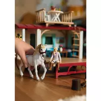 nameliai ant ratu - SCHLEICH HORSE CLUB Rinkinys „Namelis ant ratų slaptiems klubo susitikimams“ 42593 - 8 nuotrauka